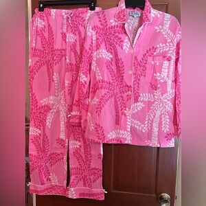 Lilly Pulitzer Vintage Awesome pair of pink palm tree pajamas, size medium